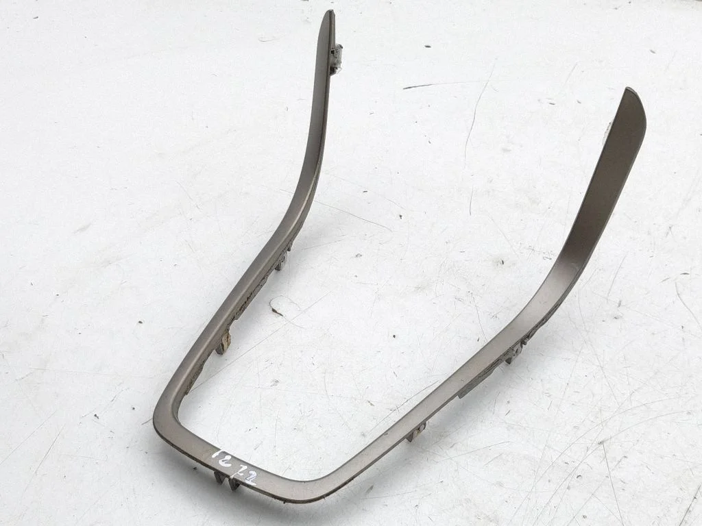 Listwa ozdobna EM2BR045P66ADW