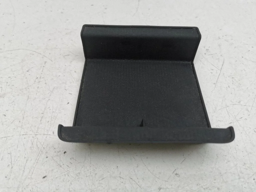 Glove box pad 30755571