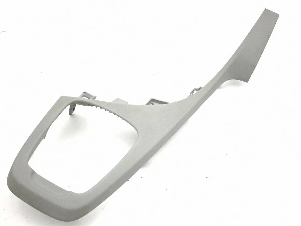 Center console decorative trim 5542047030
