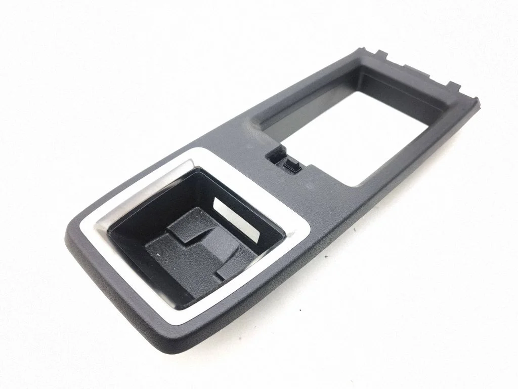 Center console decorative trim 00242840