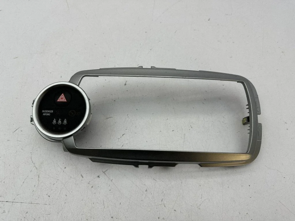 Center console decorative trim 839500D050A