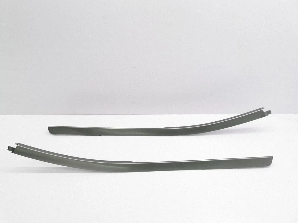Center console decorative trim EH1464471