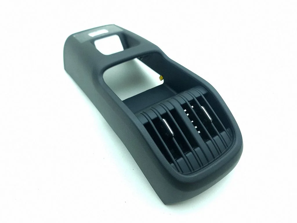 Rear air vent grill 84640HF310NNB