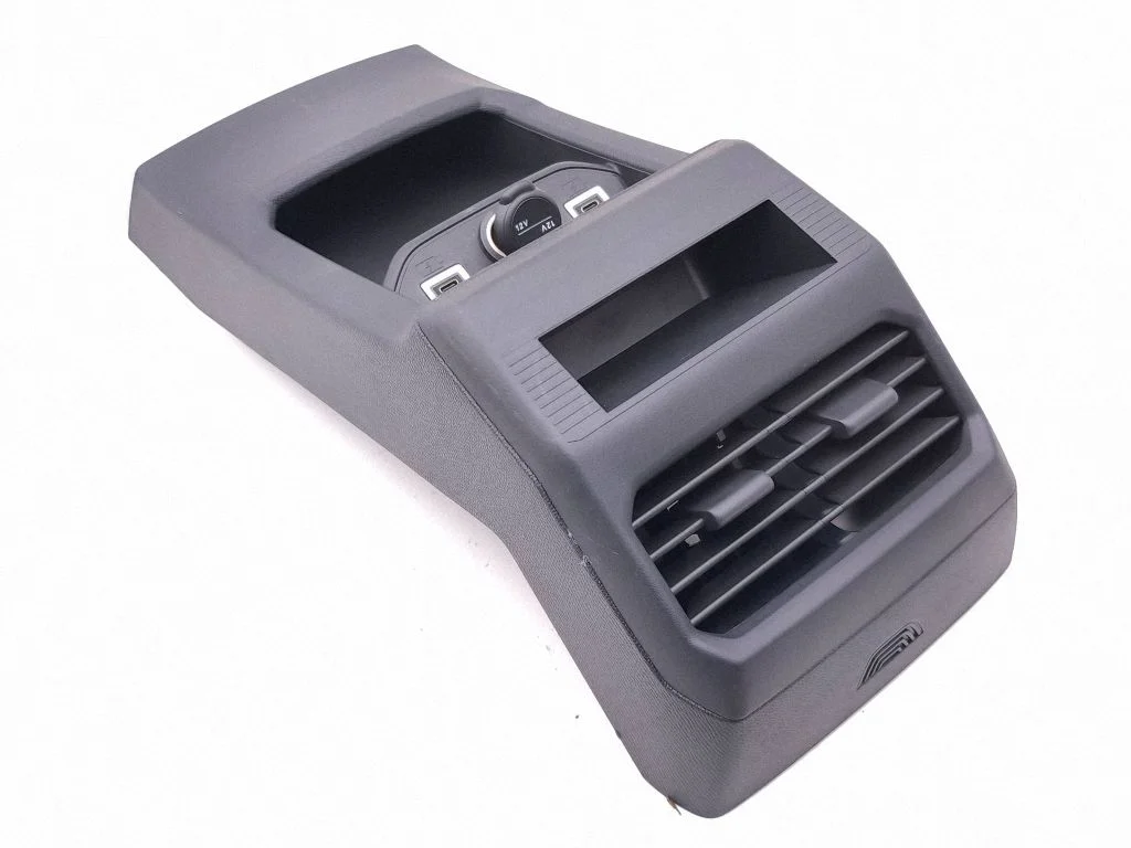 Rear air vent grill P006226S71A