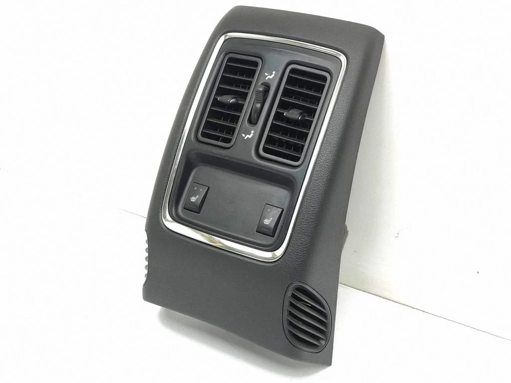 Rear air vent grill – Jeep Grand Cherokee (2010-2021)