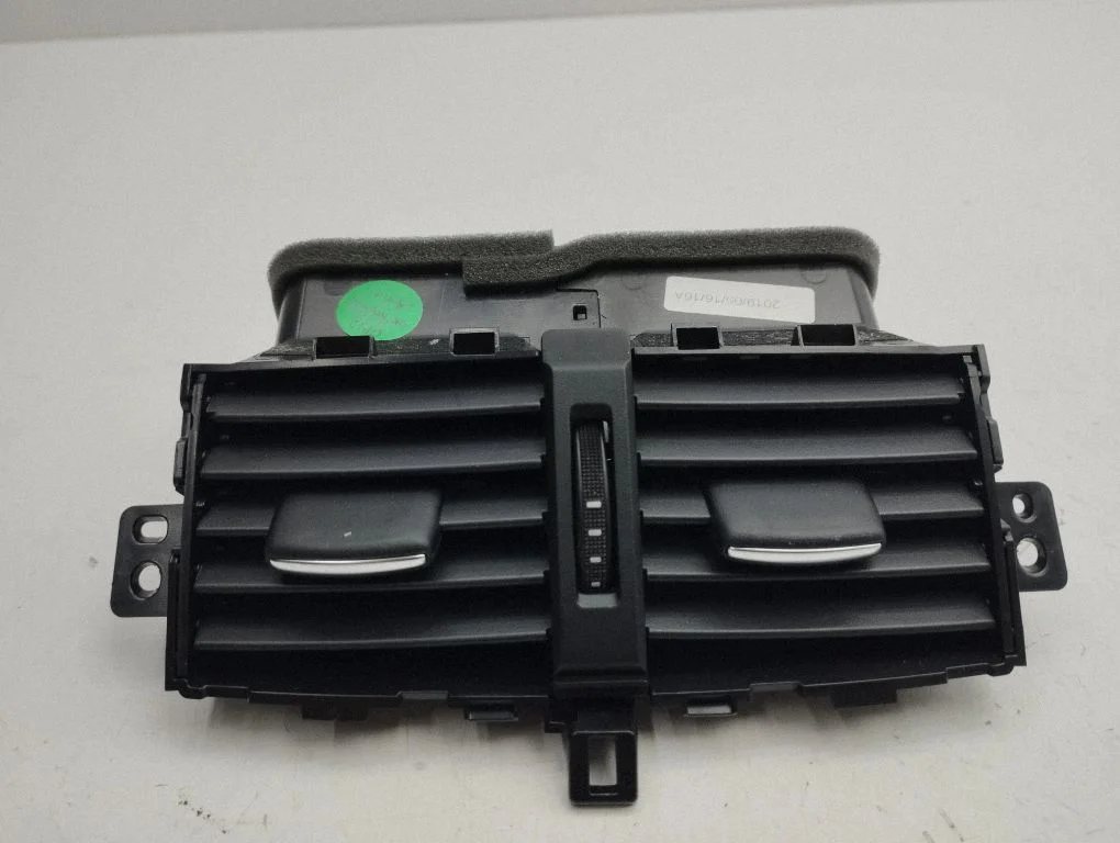 Rear air vent grill – Mazda CX-5 II (2017-2025)