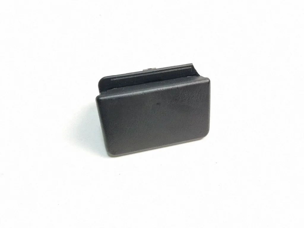 Ashtray (front) 7413505030
