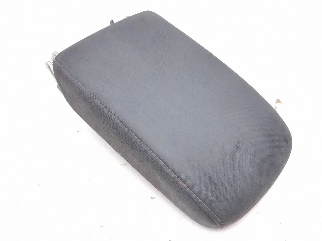 Armrest – Volkswagen Tiguan Allspace (2017-)