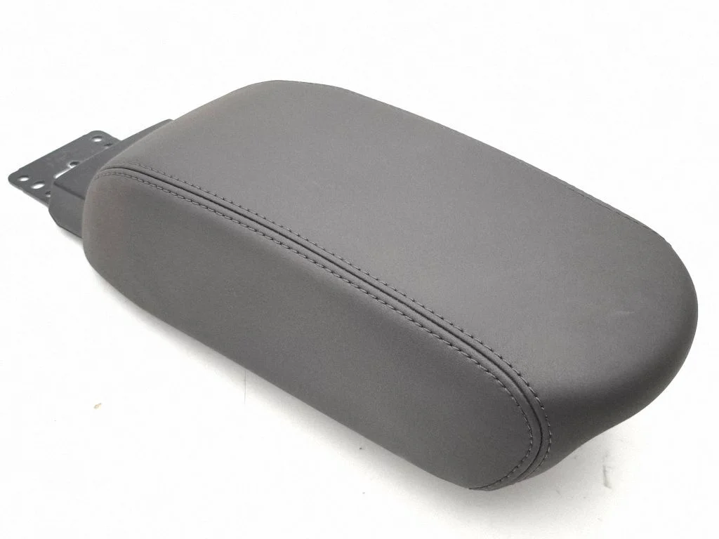 Roku balsts – Alfa Romeo Junior (2024-)