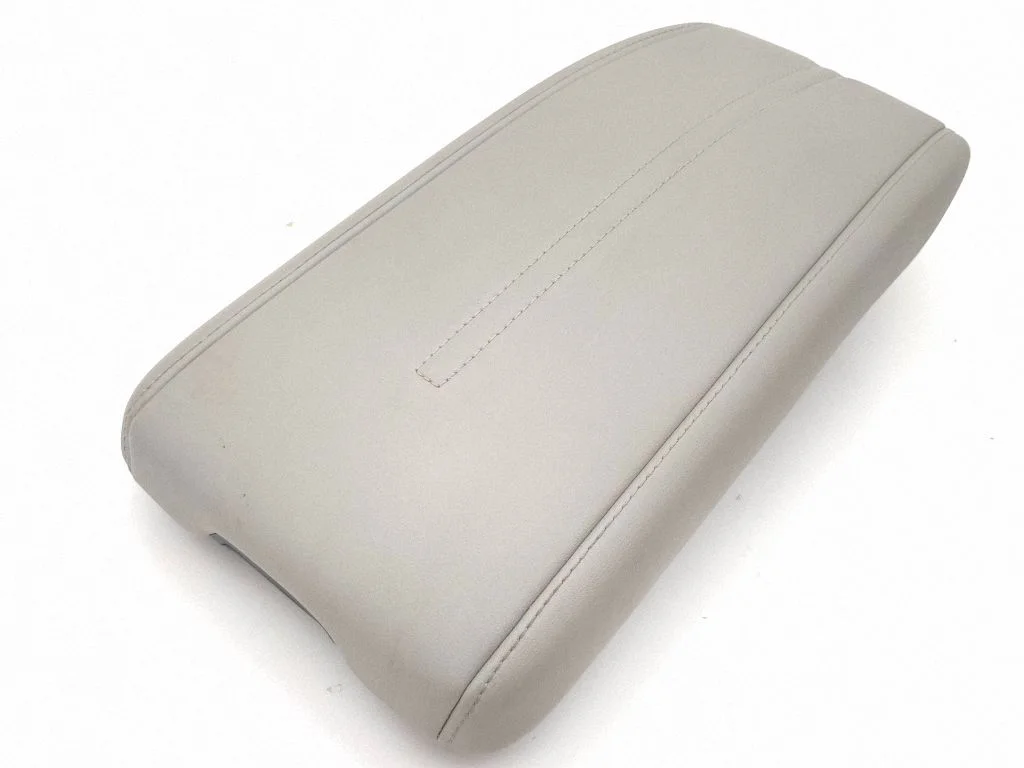 Armrest R2KXR045C74A