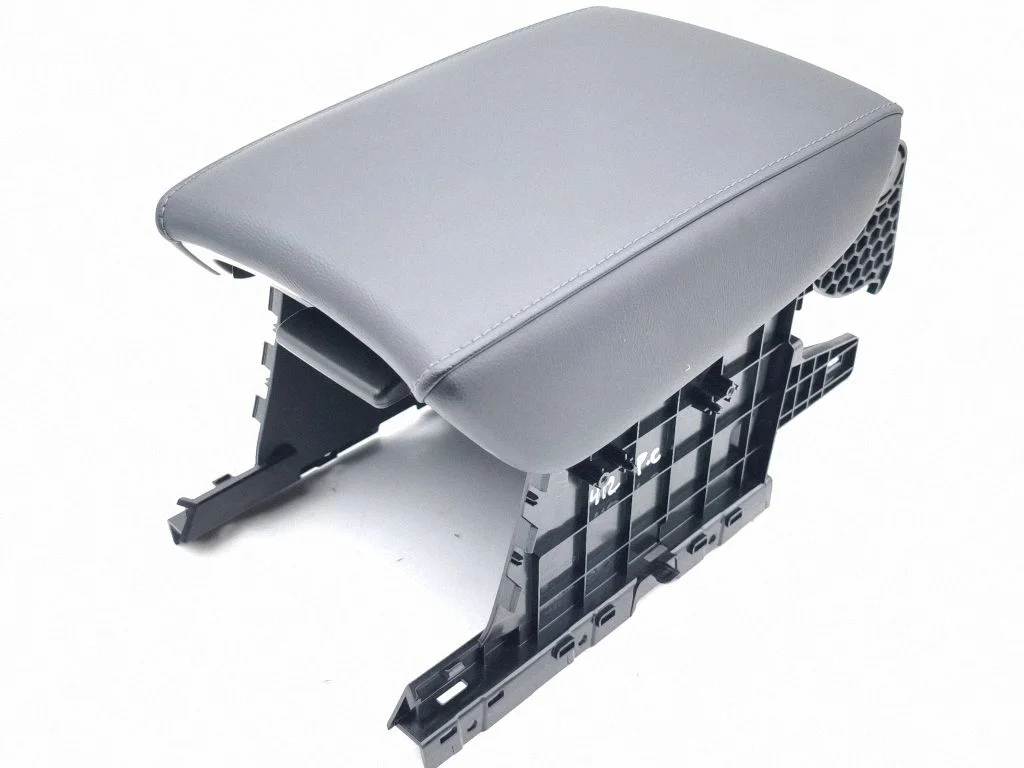 Armrest 83400GN32119320