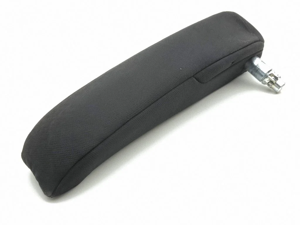 Armrest – right