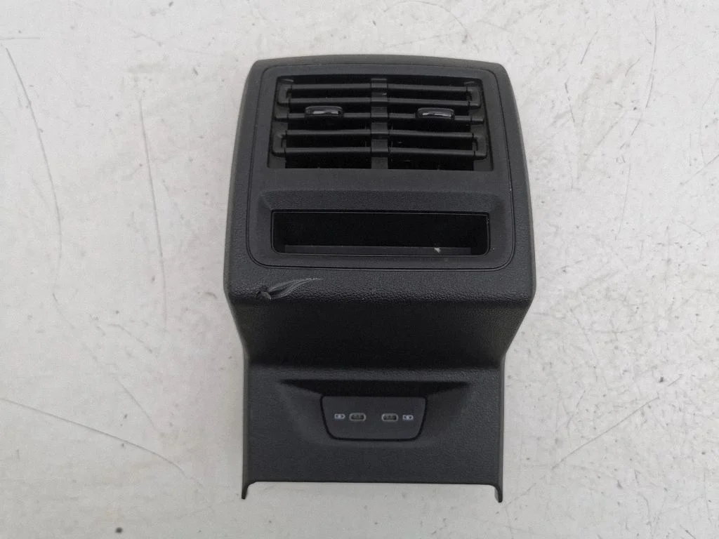 Rear air vent grill 5H0864298A