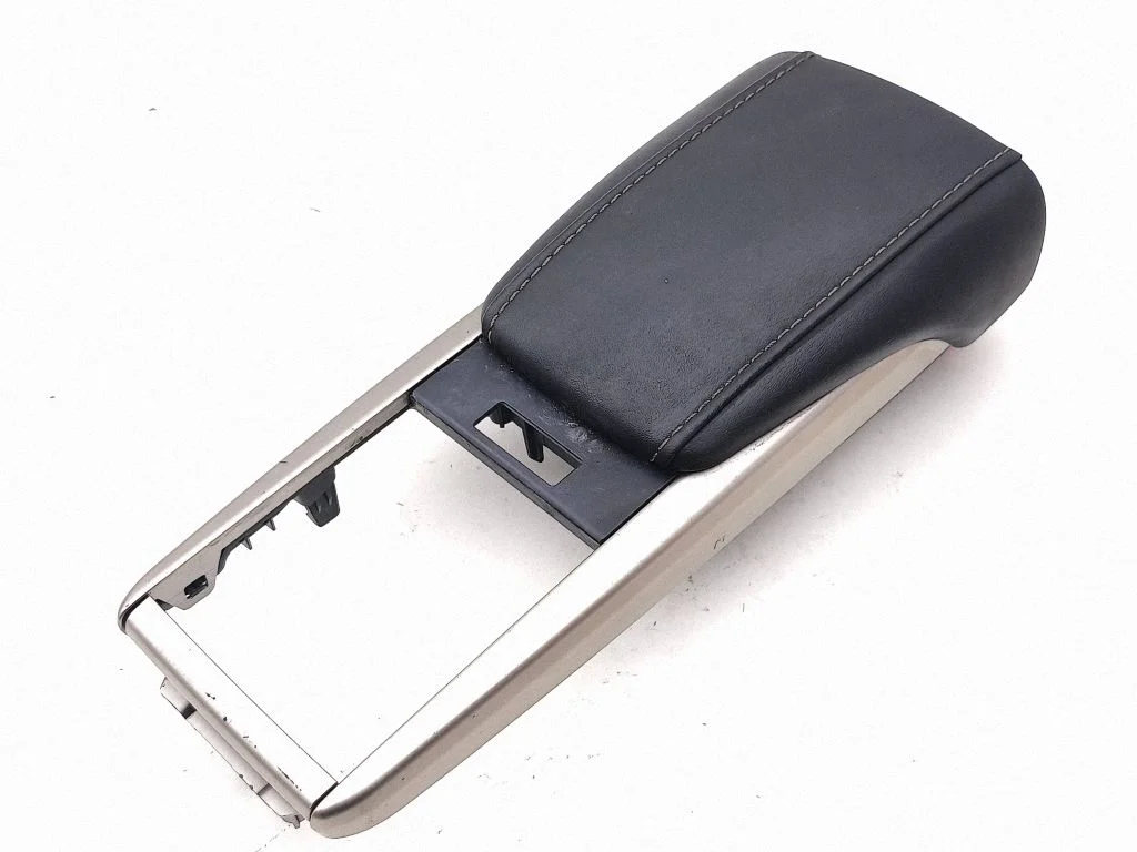Armrest 5882248110