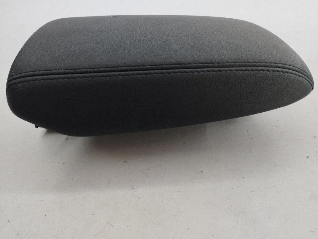 Armrest 1966836XZH