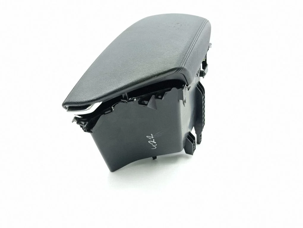 Armrest 846903Z900