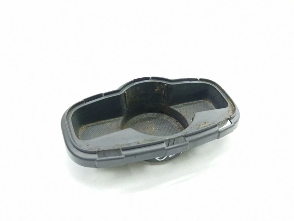 Cup holder back MP6625