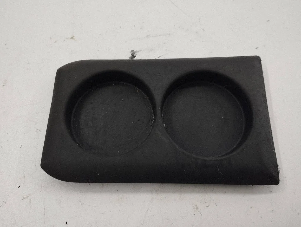 Cup holder pad/mat