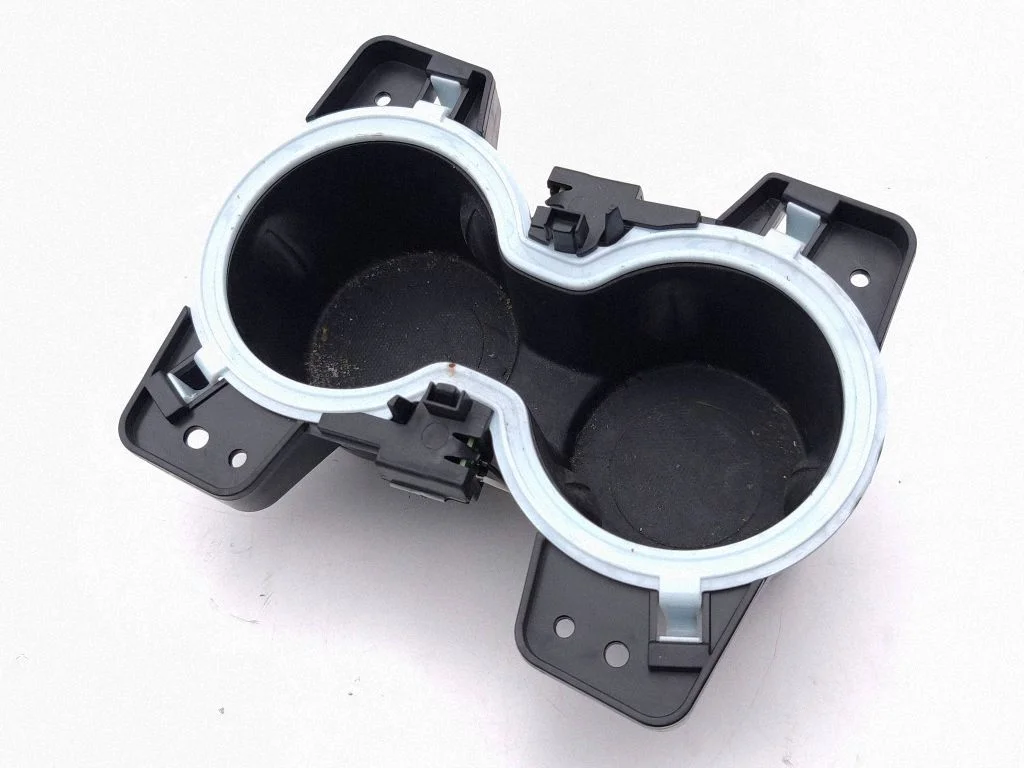 Cup holder front 275041