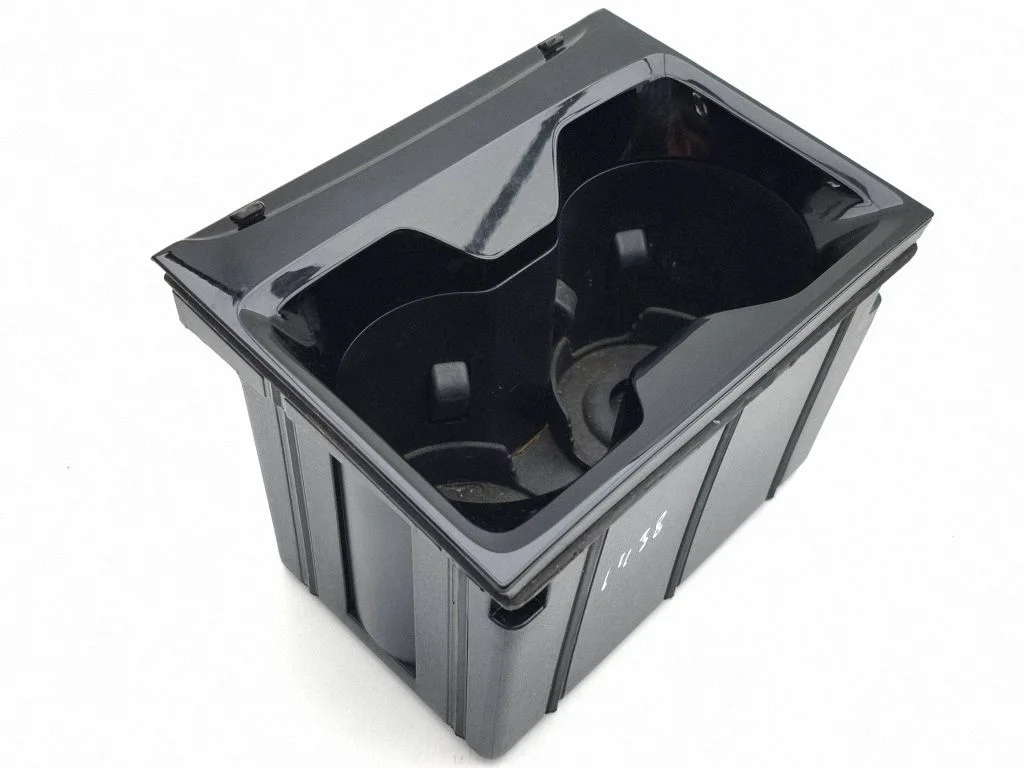 Cup holder front R2KXR13560ACW