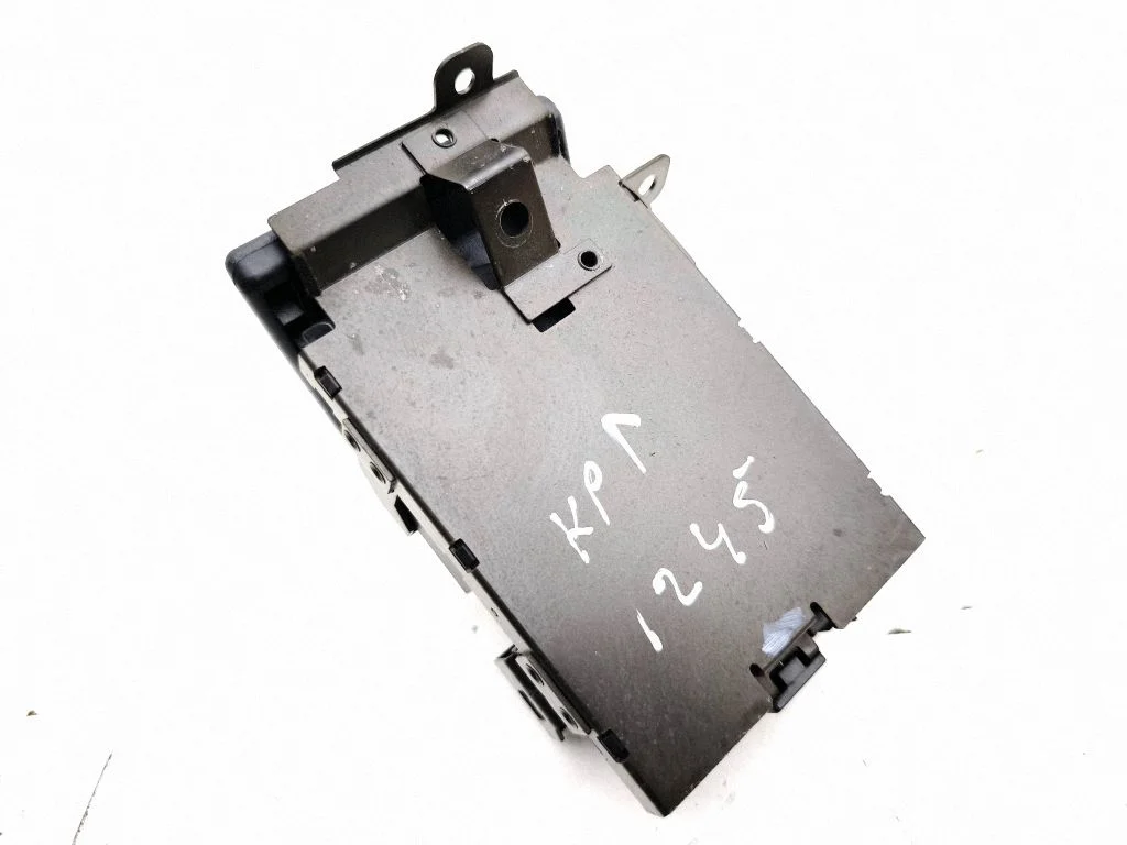 Cup holder front 03092708