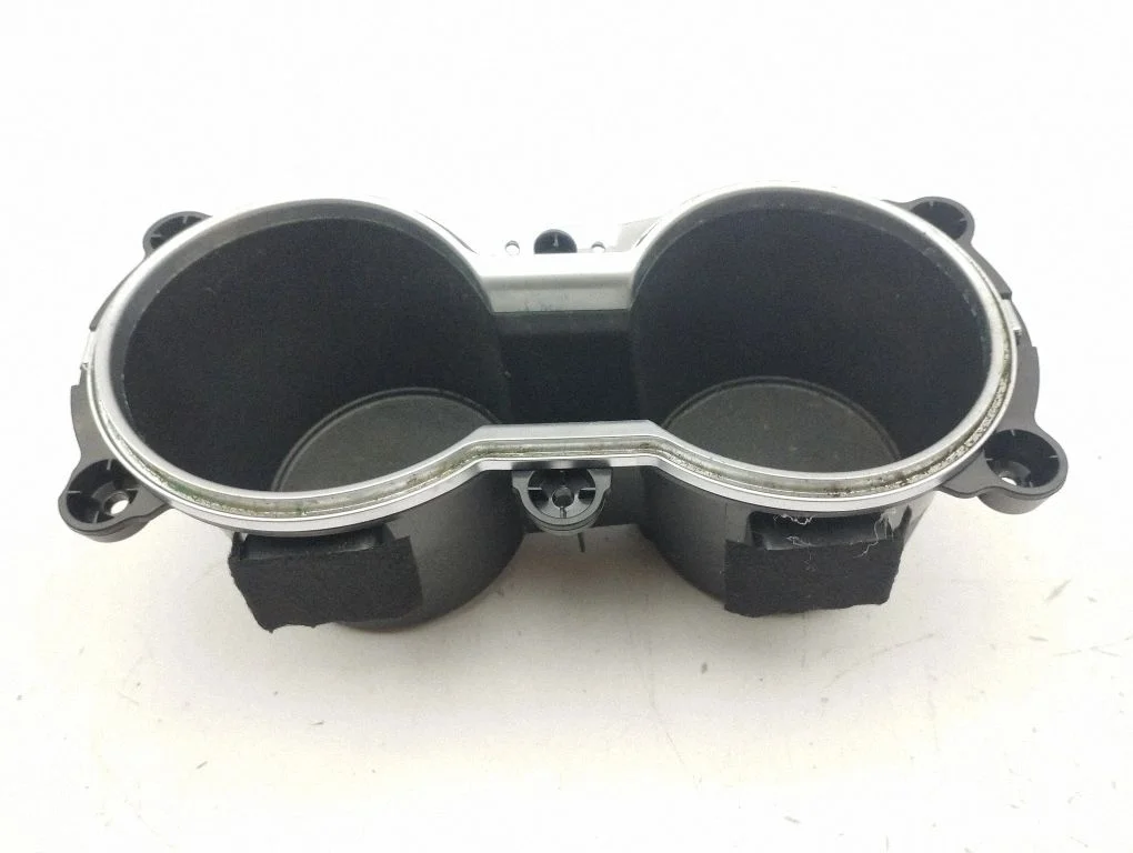 Cup holder front K0HGD80508