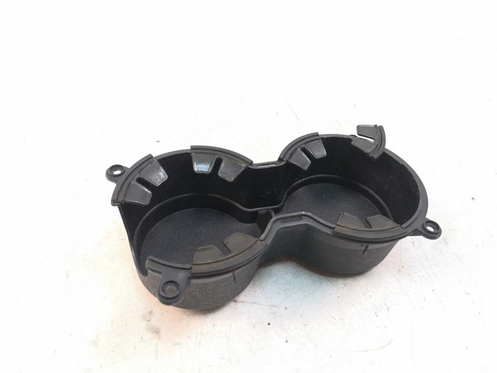 Cup holder front 846261F500