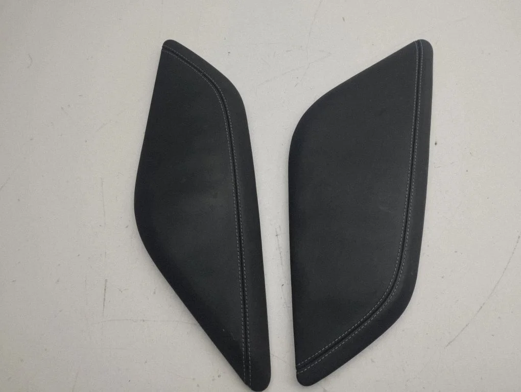 Centre console side trim front 4G0863306