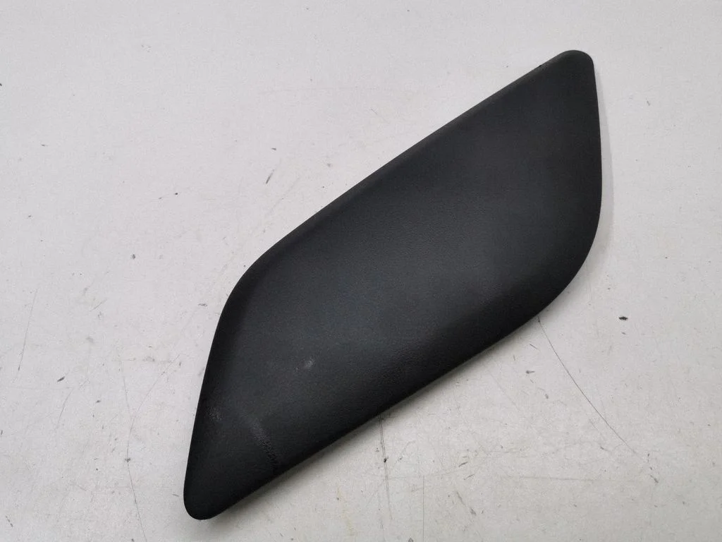 Sāna apdare (priekšējā) 1259256B