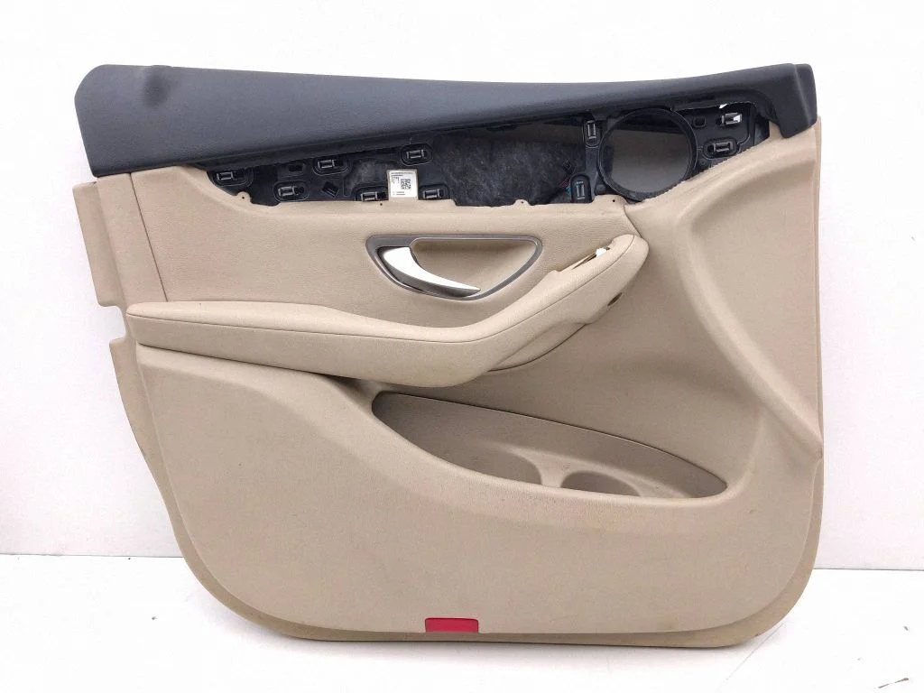Front door card panel trim – Mercedes-Benz GLC-Class C253 (2016-)