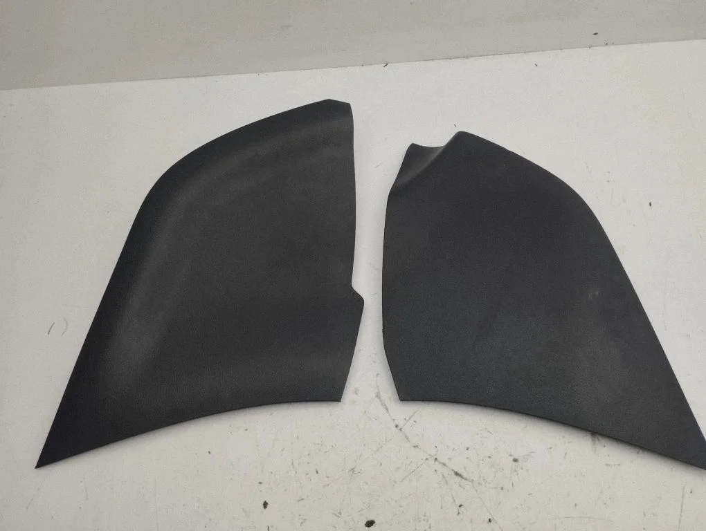 Centre console side trim front – Jeep Grand Cherokee (2010-2021)