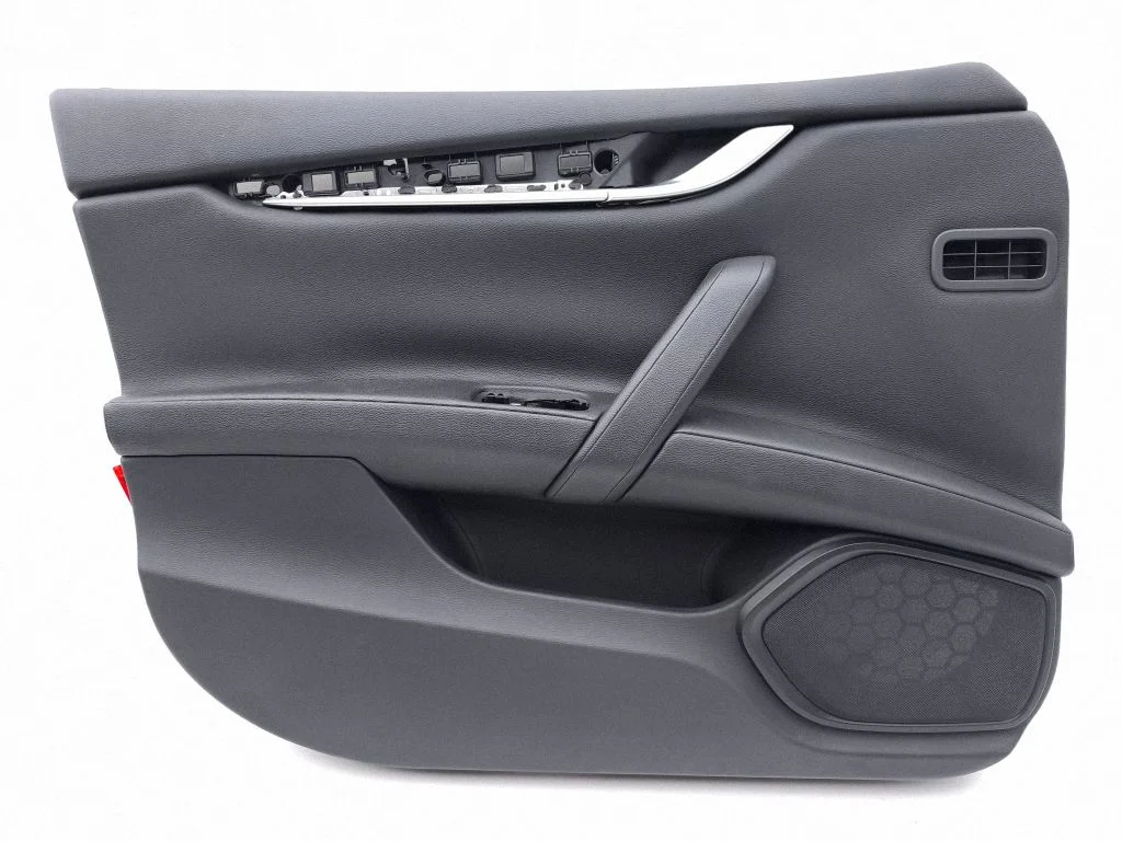 Front door card panel trim 105804212C