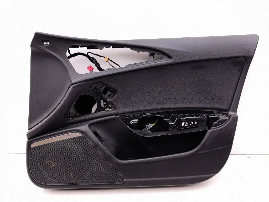 Front door card panel trim – right