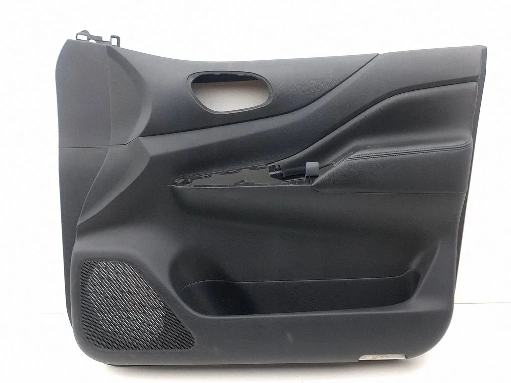 Front door card panel trim – right