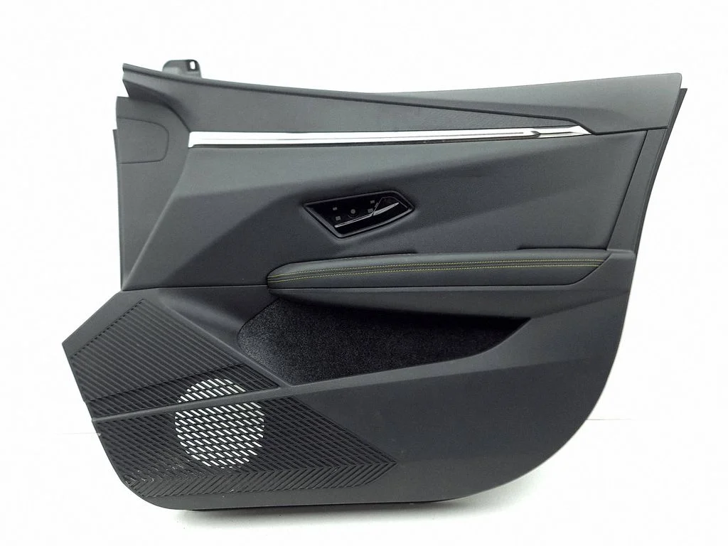 Front door card panel trim – right