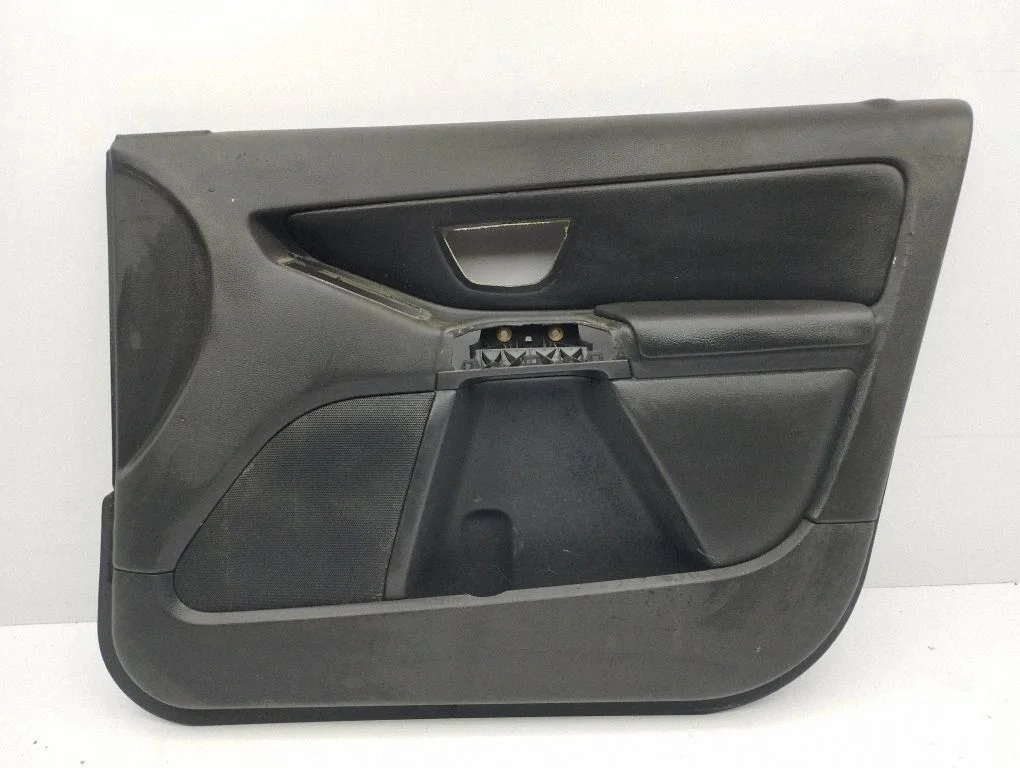 Front door card panel trim – right