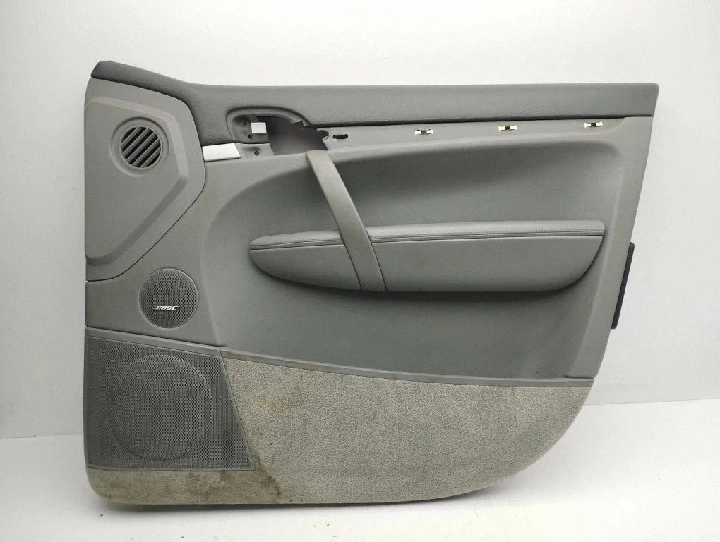 Front door card panel trim – right