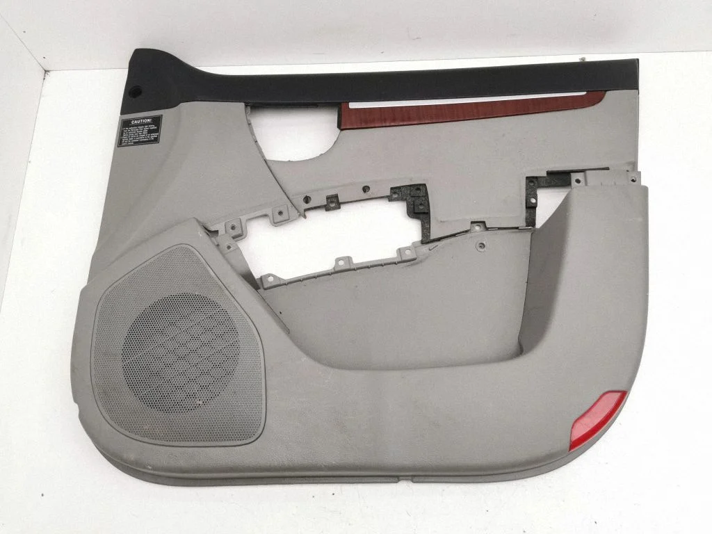 Eesmiste uste sisevooder – Hyundai Santa Fe (2006-2012)