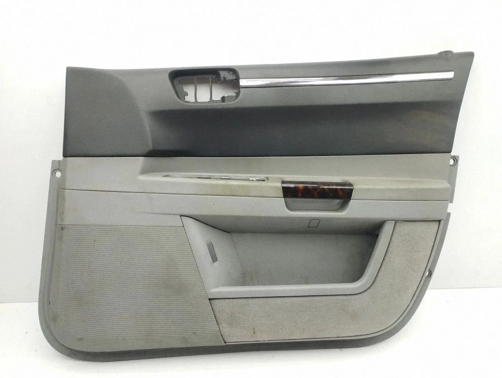 Front door card panel trim – right