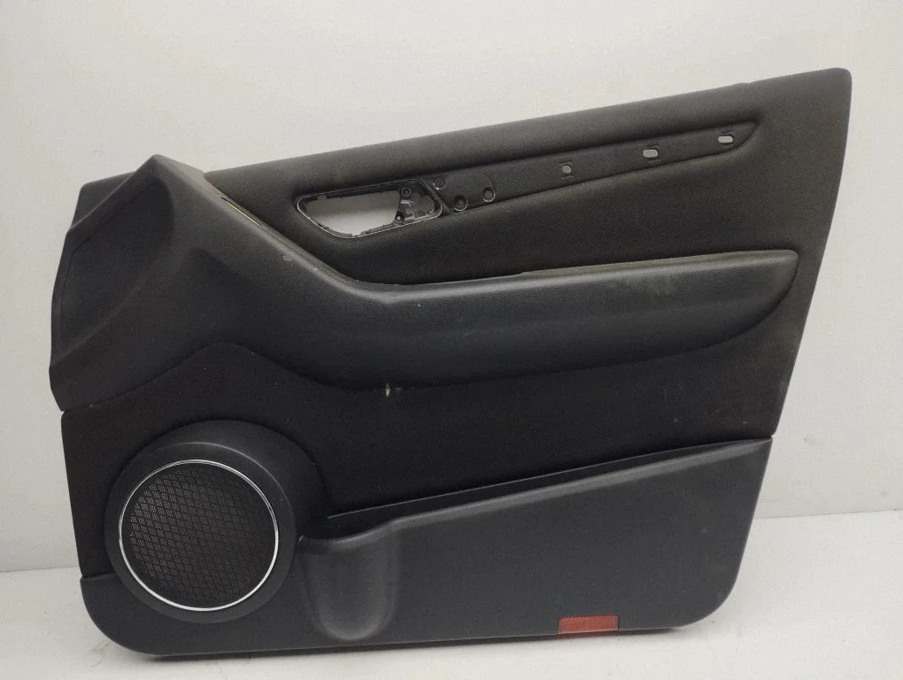 Front door card panel trim – right