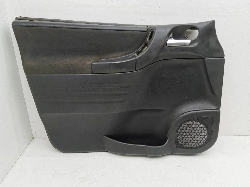Front door card panel trim 90580201