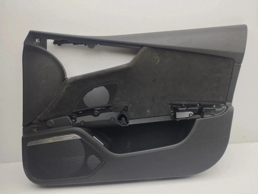 Front door card panel trim 4G8867106A