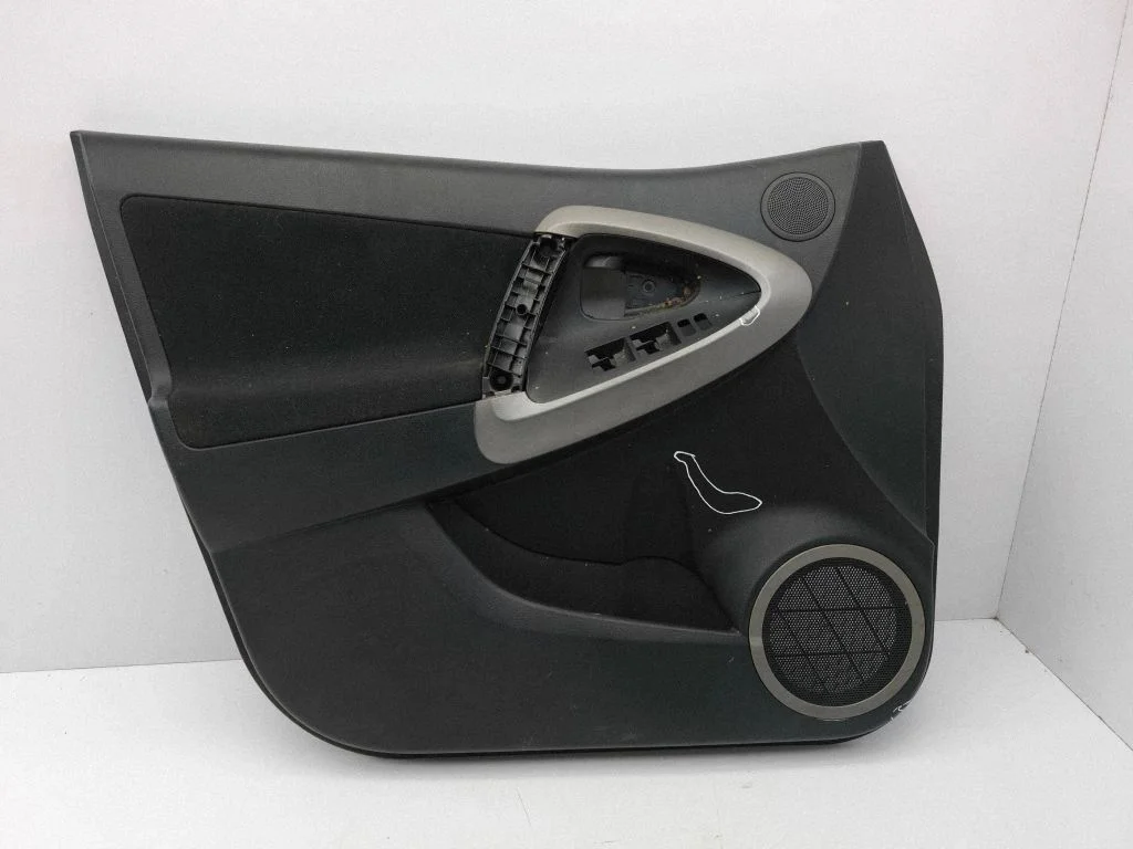 Front door card panel trim 6771842020