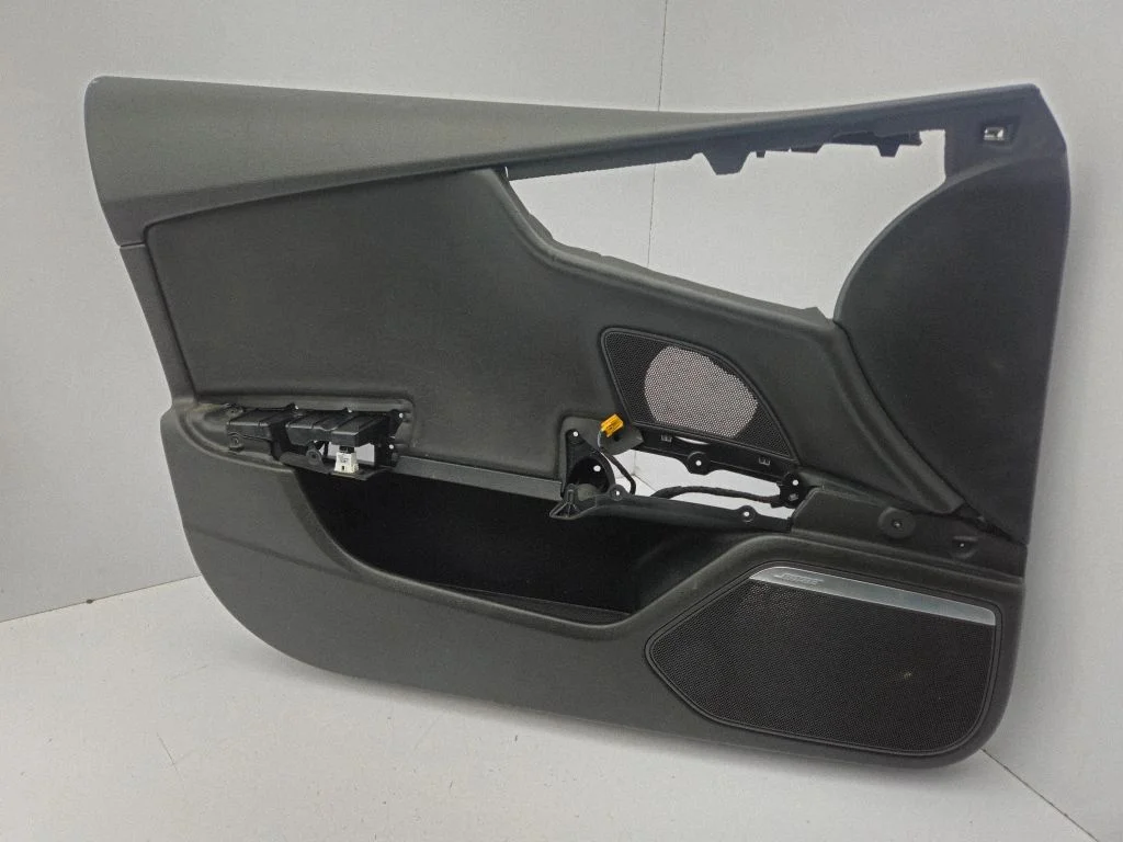 Front door card panel trim 4G8867105A