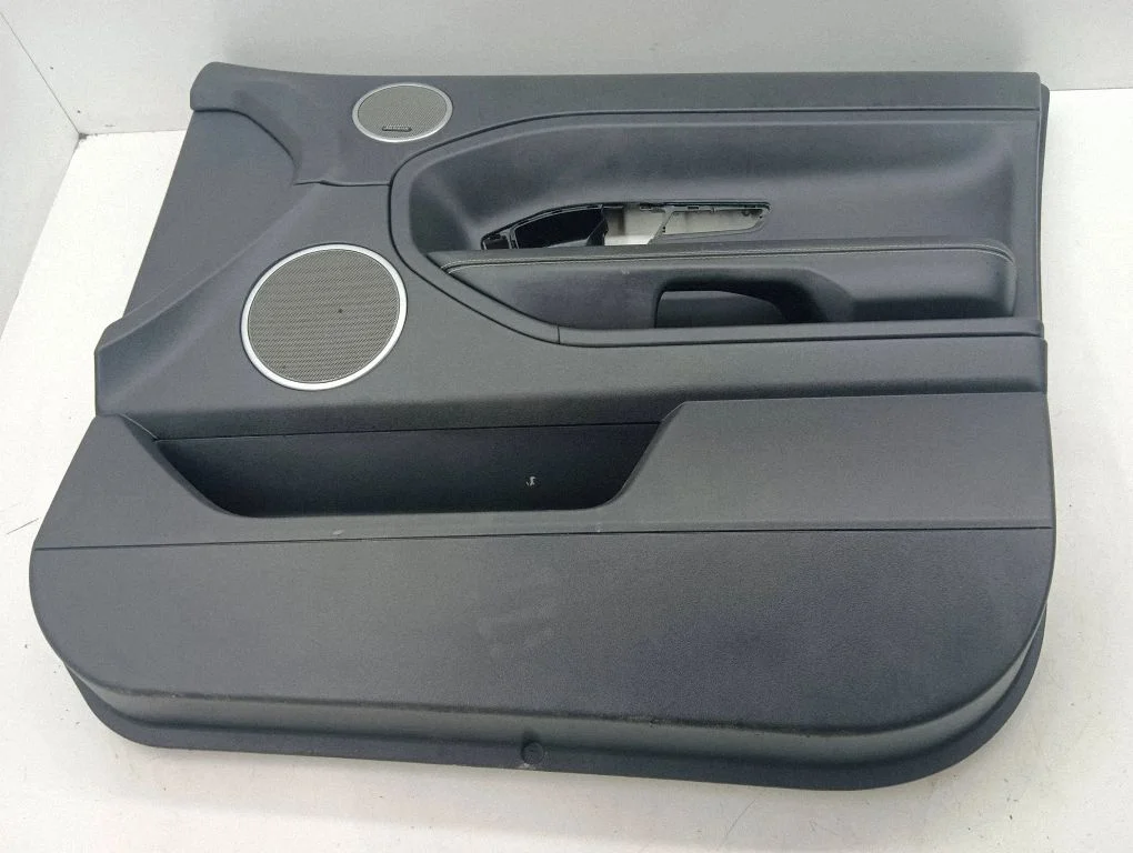 Front door card panel trim BJ3220962A