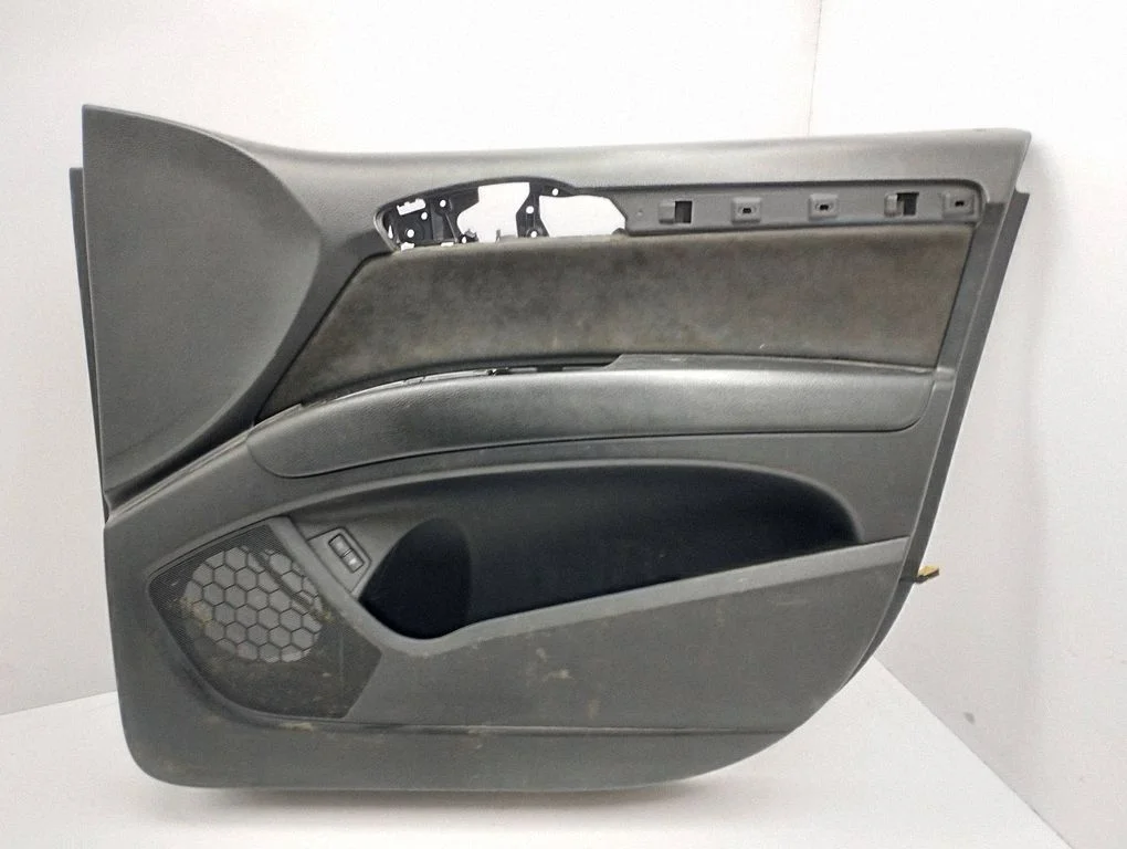 Front door card panel trim 4l1867106