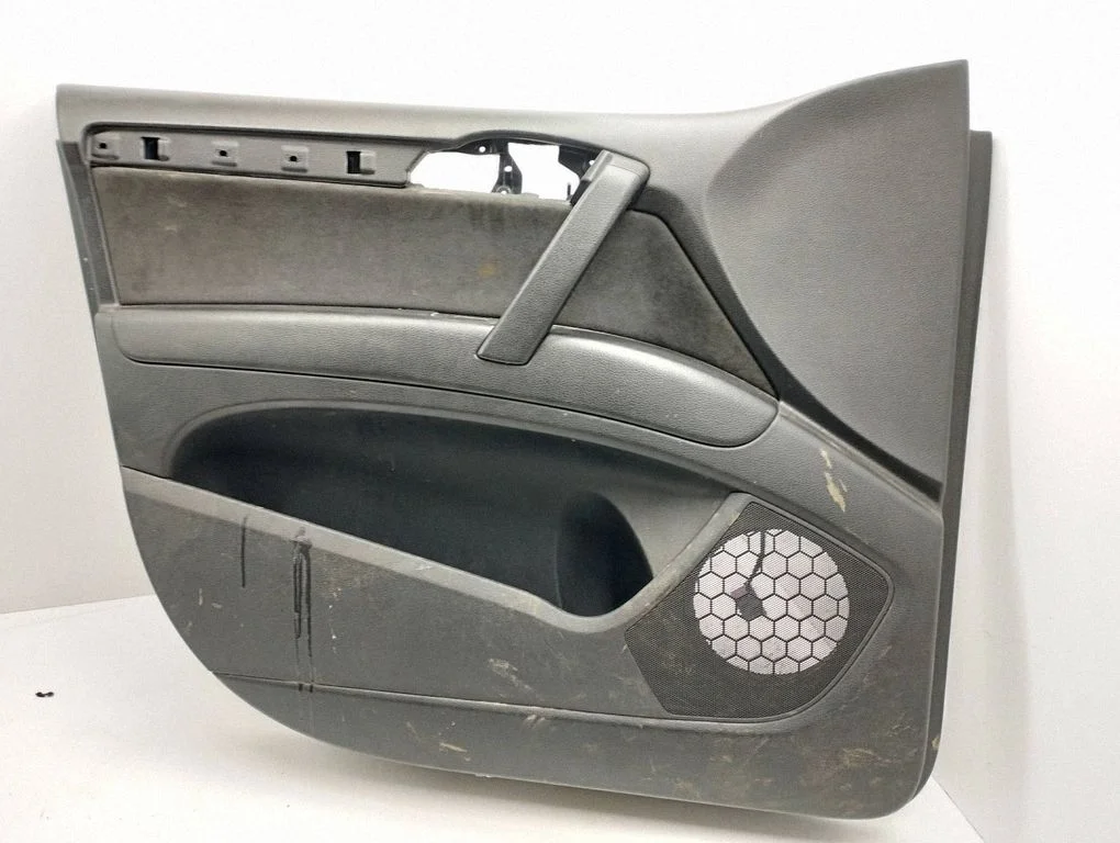 Front door card panel trim 4L1867105A