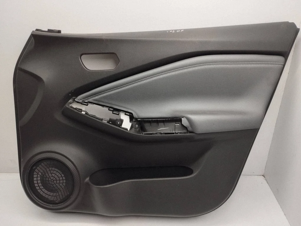 Eesmiste uste sisevooder – Nissan Juke II F16 (2019-)
