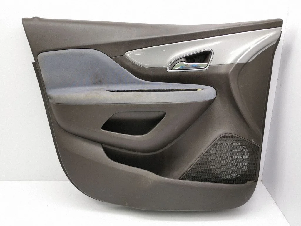 Eesmiste uste sisevooder – Opel Mokka (2012-2016)