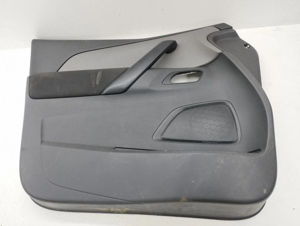 Front door card panel trim 6307126435
